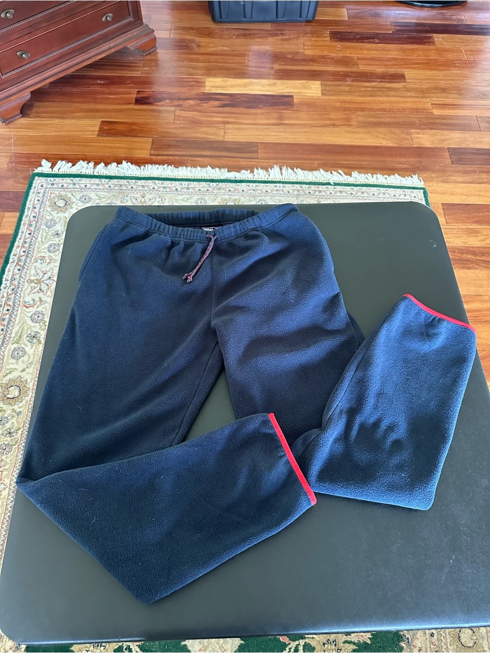 Patagonia Men's Navy Fleece Pants with Red Trim size medium